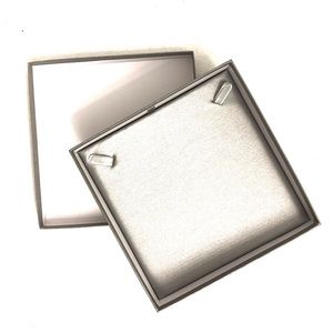 ★ DECORATIVE SILVER TEXTURED BOX FOR JEWELRY